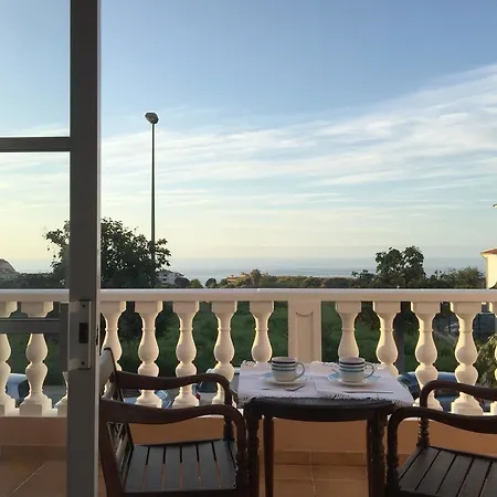 With 3 Bedrooms In Puerto De La Cruz, With Wonderful Sea Vie Apartamento Puerto de la Cruz (Tenerife)